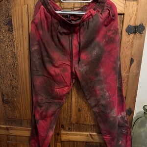 Amazon Women's Red and Black Tie-Dye Pants